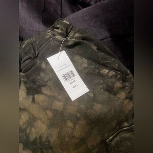 Cute camouflage pants 18/20.  These are joggers. Material is Jean.